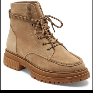 NWT Roxy Work It Boot
